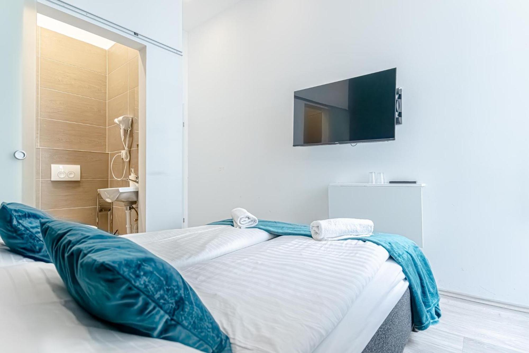 Mariahilfer Boutique Rooms - Virtual Reception & Self-Checkin Bécs Kültér fotó